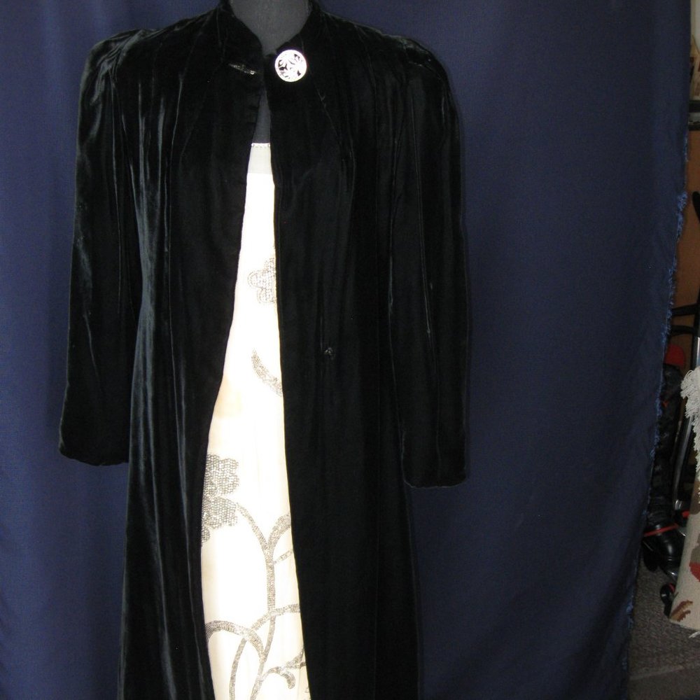 VINTAGE SILK OPERA COAT1920's